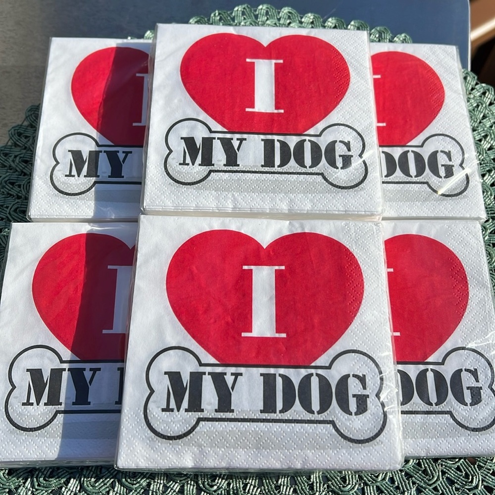 New novelty, beverage napkins I love my dog six packs of 24.